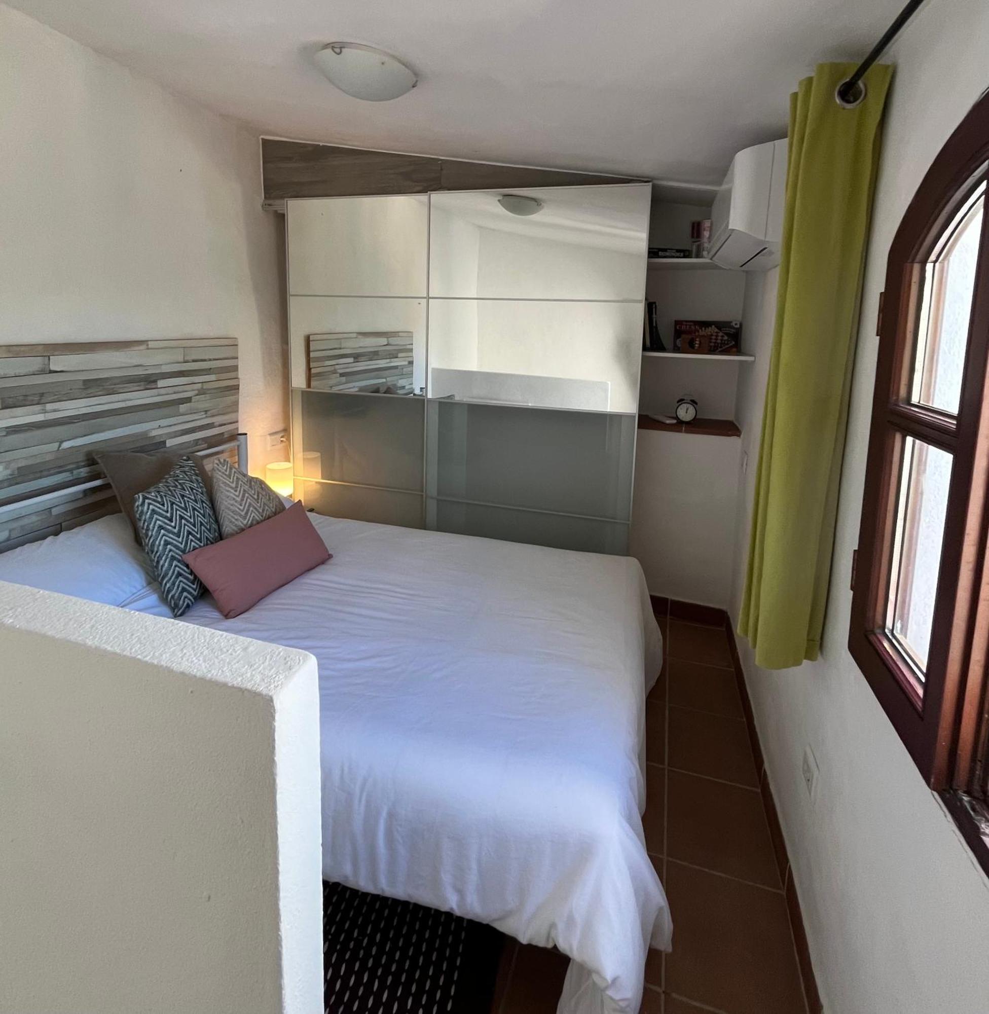 קסרס Tiny Spanish House מראה חיצוני תמונה