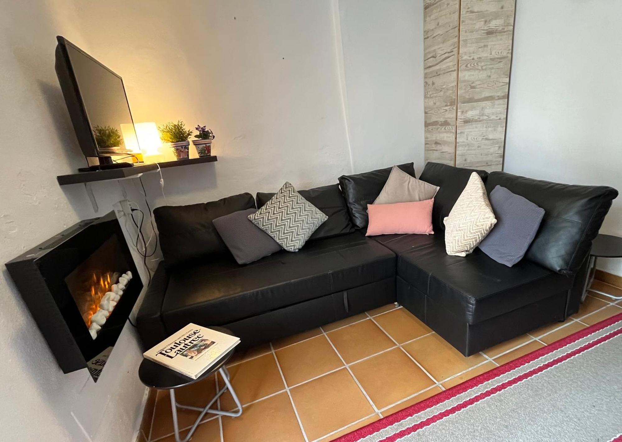 קסרס Tiny Spanish House מראה חיצוני תמונה